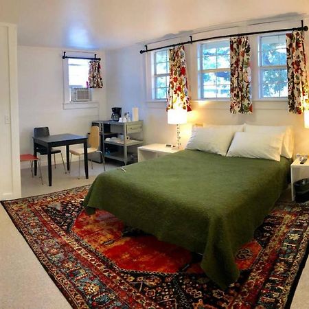 Back Room 1 Of 5 Downtown Alpine Εξωτερικό φωτογραφία