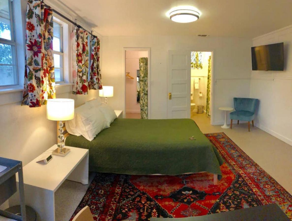 Back Room 1 Of 5 Downtown Alpine Εξωτερικό φωτογραφία