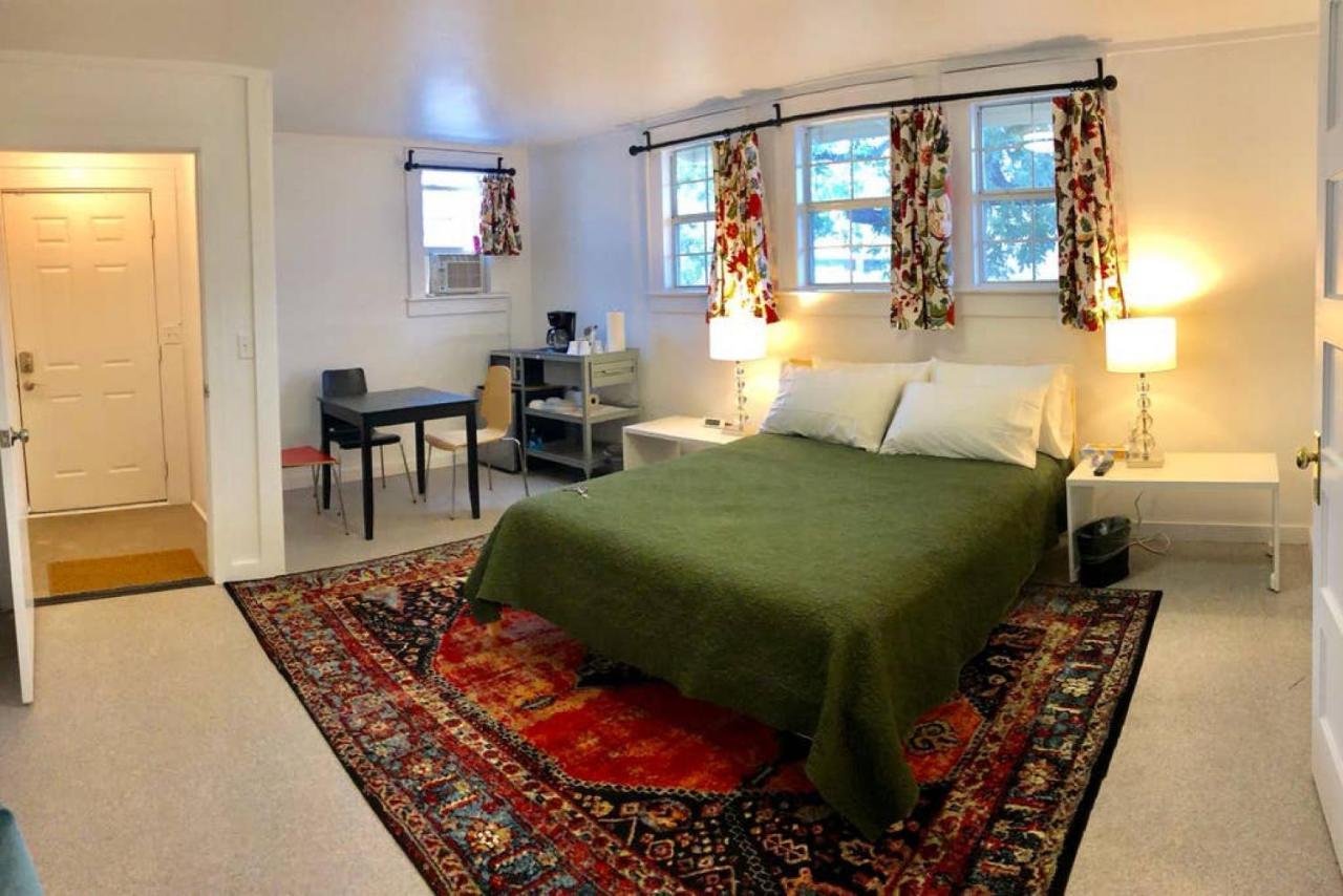 Back Room 1 Of 5 Downtown Alpine Εξωτερικό φωτογραφία