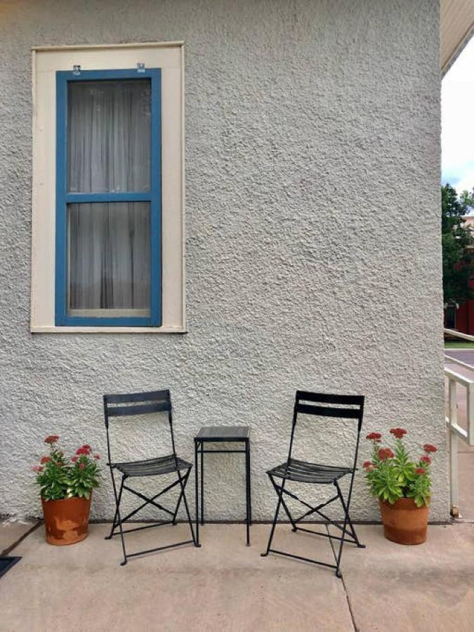 Back Room 1 Of 5 Downtown Alpine Εξωτερικό φωτογραφία